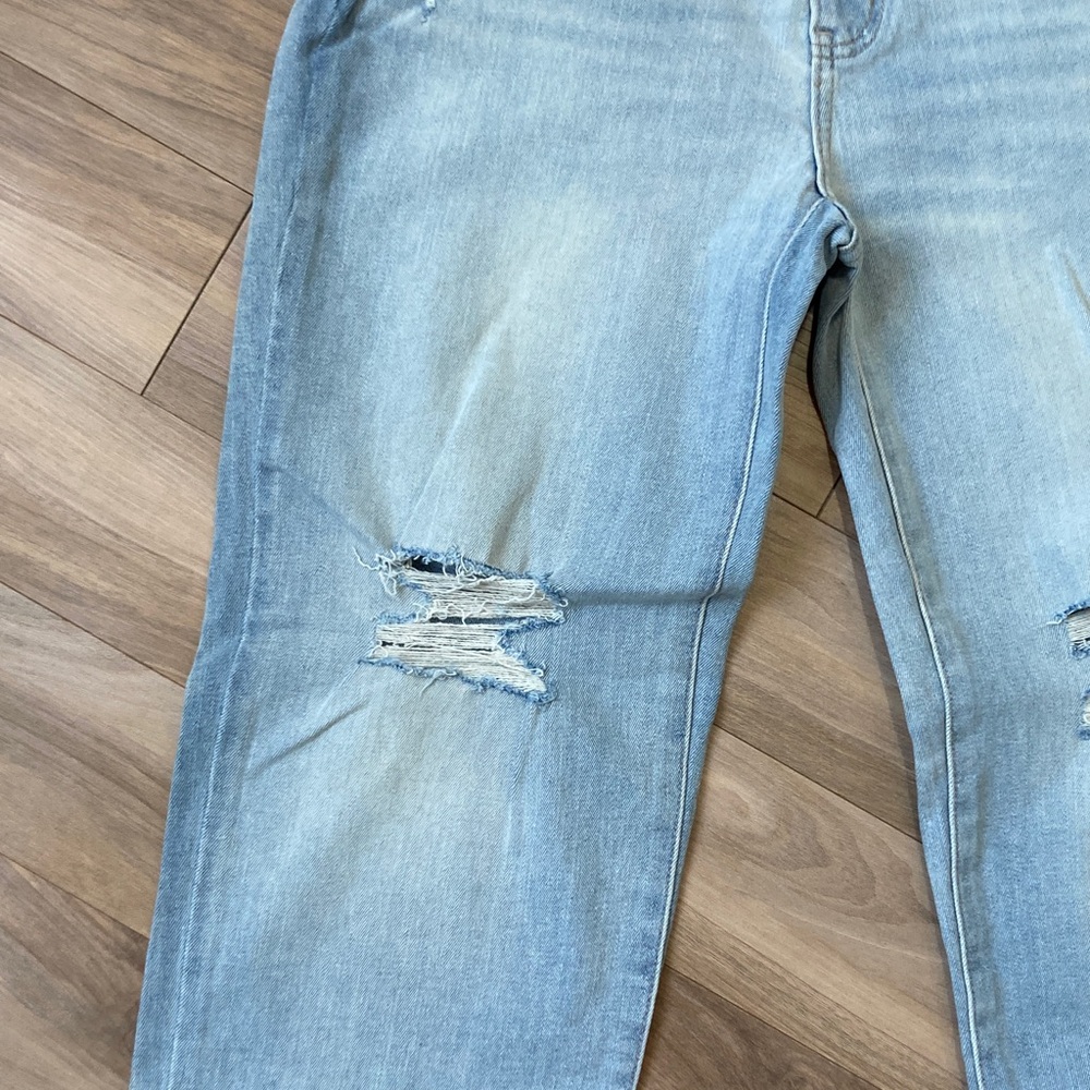 Simply Vera Vera Wang jean boyfriend crop jean distressed w authentic stretch 2 - Picture 9 of 17